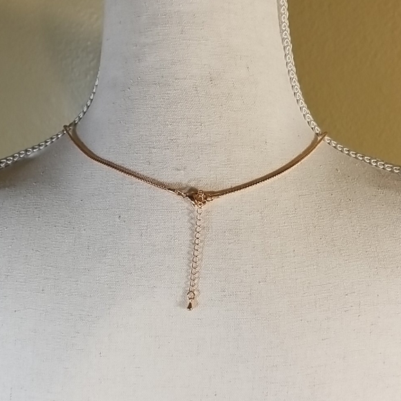Wanderlust Necklace - Picture 3 of 7